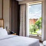 Hilton 5*