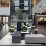 Ξενοδοχείο Hilton 5*