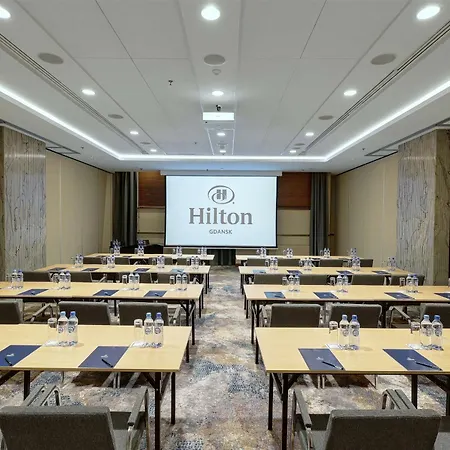 فندق Hilton