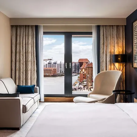 Hilton 5*