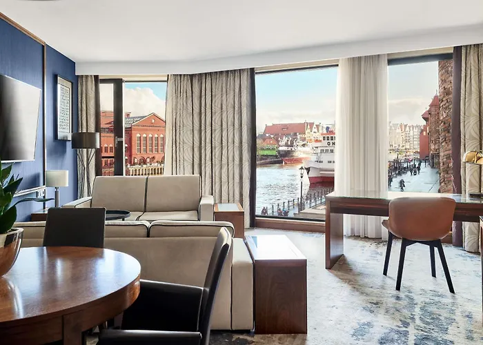 Отель Hilton 5*